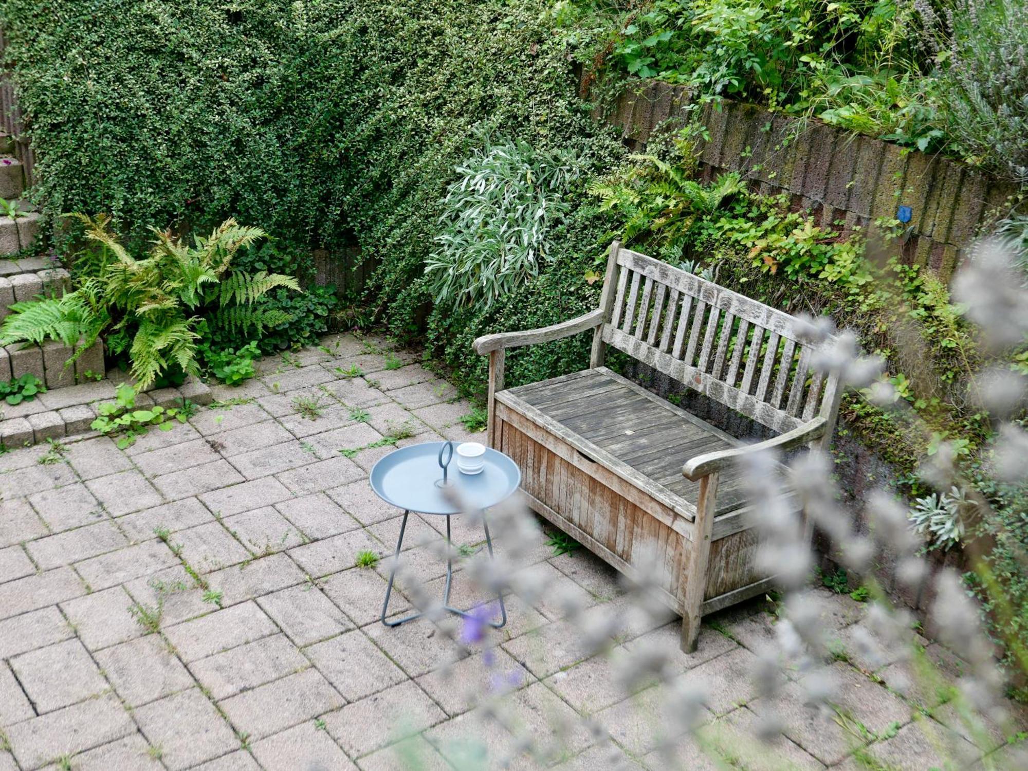 Schoenes Apartment Mit Terrasse Im Steingarten Bad Vilbel Eksteriør bilde